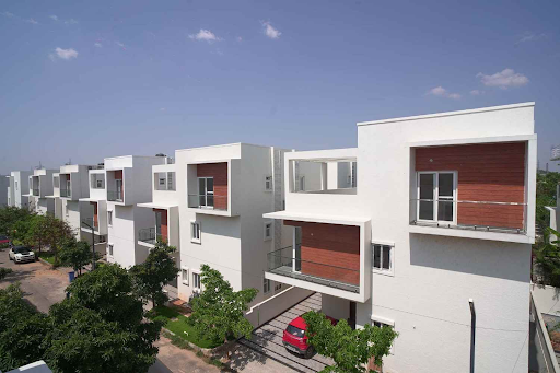 The Enticement of Luxurious Gated Communities